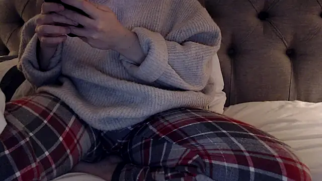 Sandysecret online show from 11-26-25, 08:43