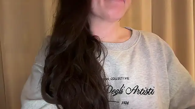 Snapshot of Sandysecret chatting on 01-13-26, 09:42 Sandysecret online show from 01-13-26, 09:42