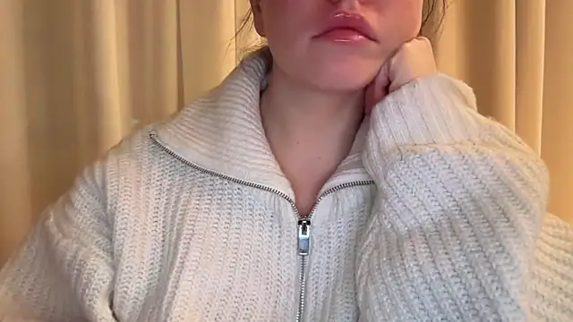 Snapshot of Sandysecret chatting on 02-04-26, 08:58 Sandysecret online show from 02-04-26, 08:58