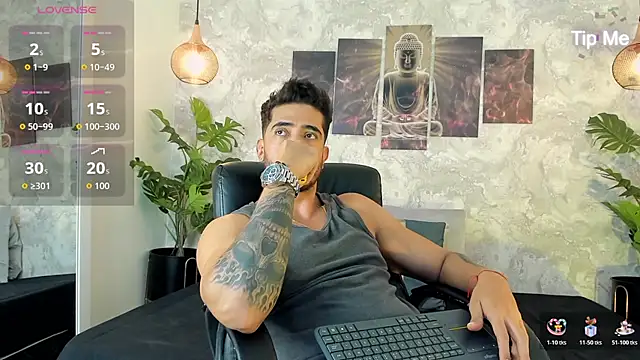 Snapshot of Nate_franco chatting on 10-23-25, 02:33 Nate franco online show from 10-23-25, 02:33