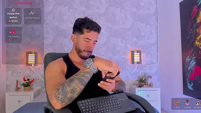 Snapshot of Nate_franco chatting on 11-22-25, 07:07 Nate franco online show from 11-22-25, 07:07