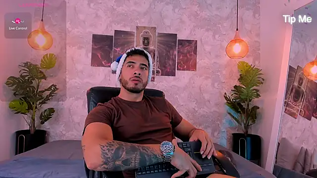 Snapshot of Nate_franco chatting on 12-04-25, 03:16 Nate franco online show from 12-04-25, 03:16