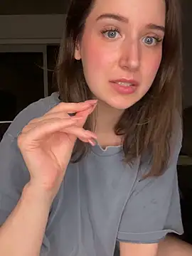 nerdynina online show from 10-29-25, 12:24