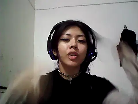 Snapshot of chinanochina chatting on 03-09-25, 03:01 chinanochina online show from 03-09-25, 03:01