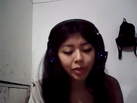 Snapshot of chinanochina chatting on 03-09-25, 06:06 chinanochina online show from 03-09-25, 06:06