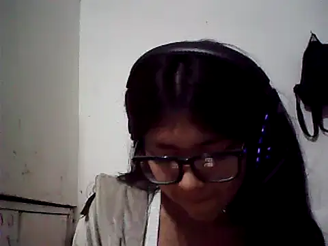 Snapshot of chinanochina chatting on 03-11-25, 03:59 chinanochina online show from 03-11-25, 03:59