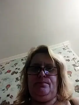 Forest-Lady online show from 11-01-25, 09:33