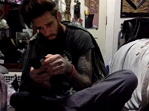 Snapshot of Robriguezxxx chatting on 01-11-25, 09:26 Robriguezxxx online show from 01-11-25, 09:26