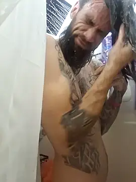 Snapshot of Robriguezxxx chatting on 01-29-25, 11:46 Robriguezxxx online show from 01-29-25, 11:46