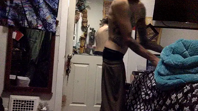 Snapshot of Robriguezxxx chatting on 02-06-25, 03:48 Robriguezxxx online show from 02-06-25, 03:48