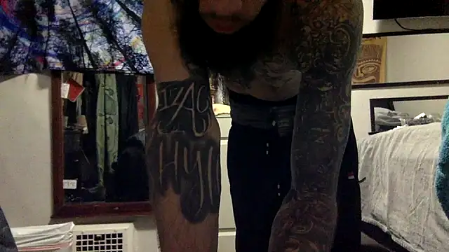 Snapshot of Robriguezxxx chatting on 02-10-25, 04:52 Robriguezxxx online show from 02-10-25, 04:52