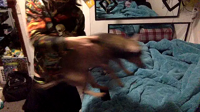 Snapshot of Robriguezxxx chatting on 03-17-25, 07:46 Robriguezxxx online show from 03-17-25, 07:46