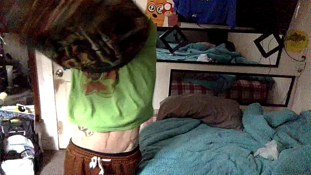 Snapshot of Robriguezxxx chatting on 03-18-25, 08:48 Robriguezxxx online show from 03-18-25, 08:48