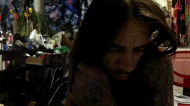 Snapshot of Robriguezxxx chatting on 11-13-25, 04:33 Robriguezxxx online show from 11-13-25, 04:33