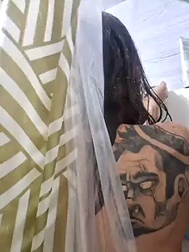 Snapshot of Robriguezxxx chatting on 11-15-25, 06:33 Robriguezxxx online show from 11-15-25, 06:33