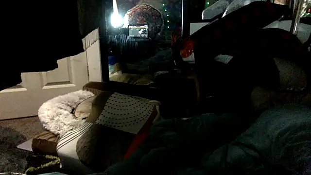 Snapshot of Robriguezxxx chatting on 11-18-25, 05:45 Robriguezxxx online show from 11-18-25, 05:45