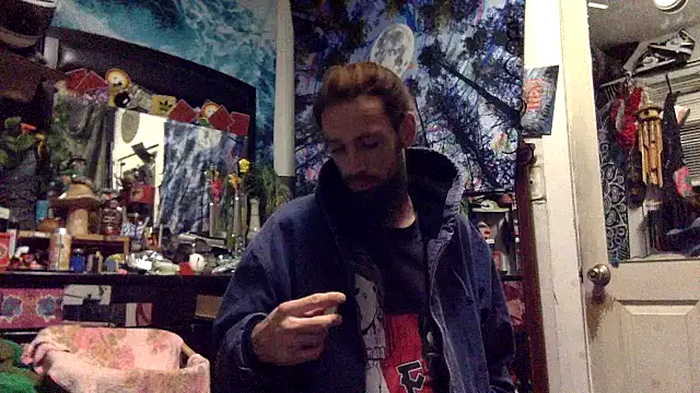 Snapshot of Robriguezxxx chatting on 11-19-25, 02:44 Robriguezxxx online show from 11-19-25, 02:44