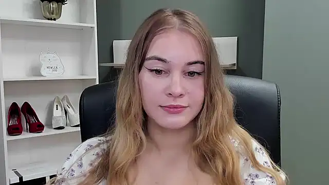 kitty valeria online show from 11-06-25, 09:59