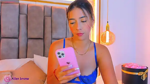 elianabrown online show from 11-28-25, 11:29