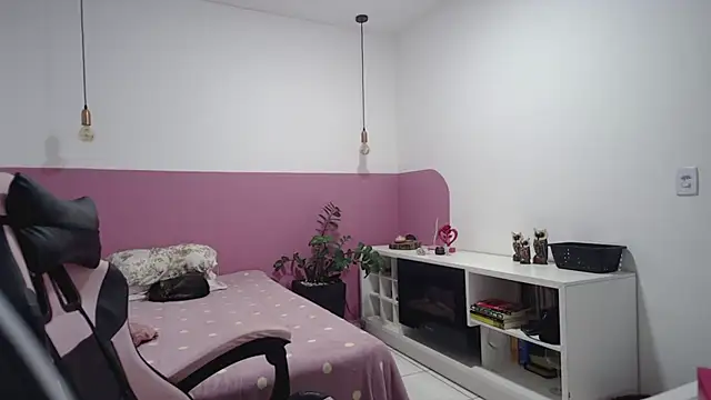 YasmimBrasil online show from 07-17-26, 05:47