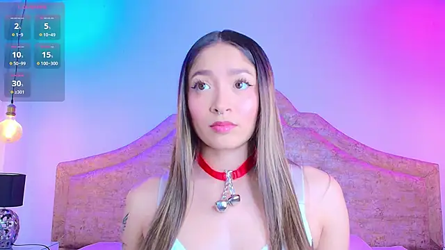 Snapshot of Victoria_Adams14 chatting on 09-24-25, 04:05 Victoria Adams14 online show from 09-24-25, 04:05