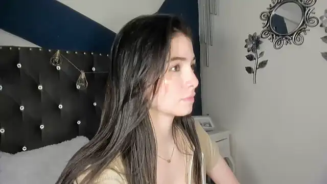 diana queen  online show from 05-29-26, 03:59