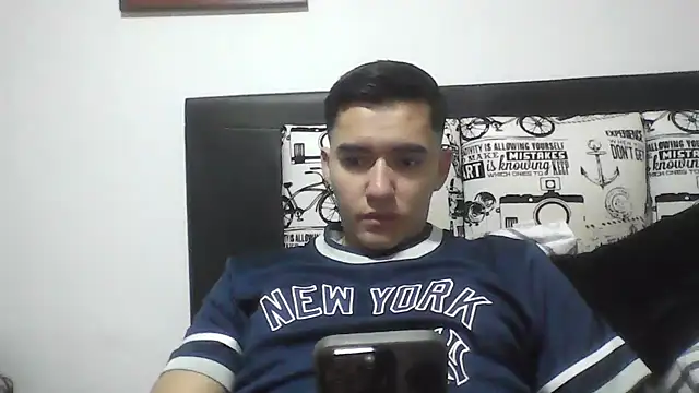 Snapshot of Estebitan_vm chatting on 08-02-26, 01:59 Estebitan vm online show from 08-02-26, 01:59