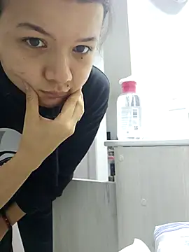 azumiichan online show from 03-19-25, 04:25