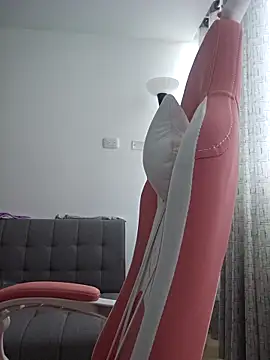 azumiichan online show from 09-18-25, 02:30