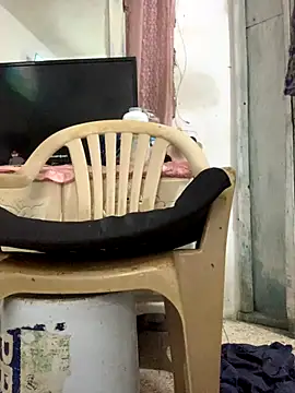 Snapshot of funpharoh1 chatting on 11-15-25, 06:15 funpharoh1 online show from 11-15-25, 06:15