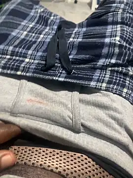 Snapshot of funpharoh1 chatting on 02-13-26, 02:40 funpharoh1 online show from 02-13-26, 02:40