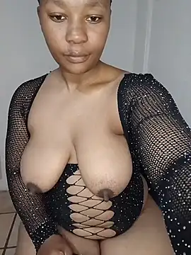 Snapshot of BrownEyed_K chatting on 05-15-26, 04:14 BrownEyed K online show from 05-15-26, 04:14