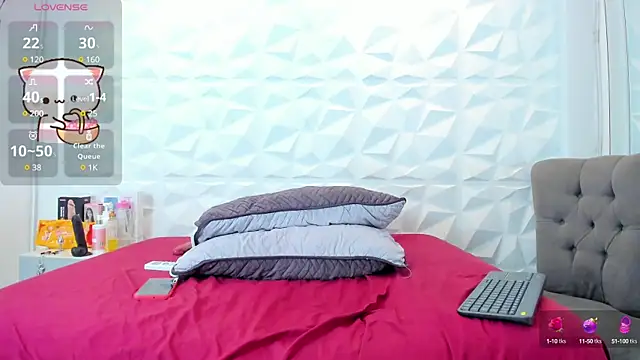 nahomi sex1 online show from 03-09-25, 03:49