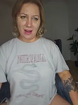 zarina3003 online show from 06-15-26, 06:43