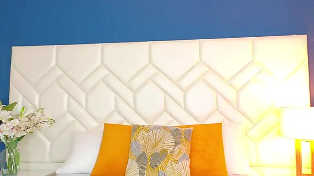 Snapshot of RubyRossel chatting on 11-13-25, 01:10 RubyRossel online show from 11-13-25, 01:10