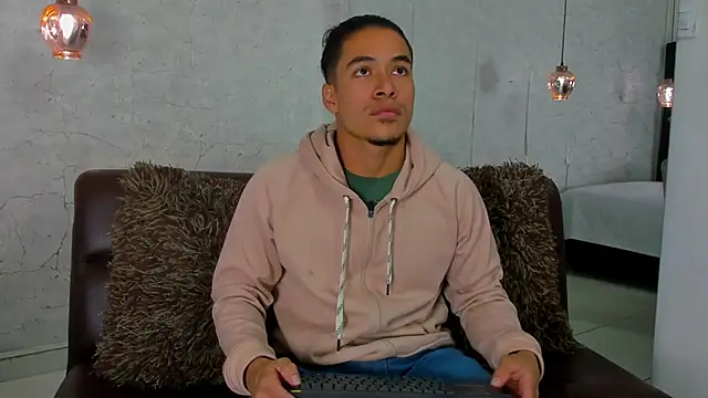 Bryson Collins  online show from 01-13-25, 11:19