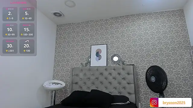 Bryson Collins  online show from 10-10-25, 11:26