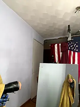 Snapshot of Brando2585 chatting on 01-13-26, 03:01 Brando2585 online show from 01-13-26, 03:01