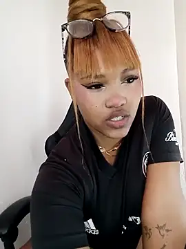 charmainexxx online show from 11-08-25, 12:38