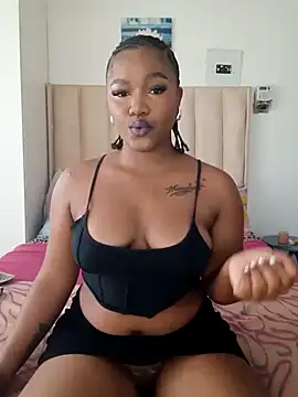 Snapshot of charmainexxx chatting on 06-10-26, 11:53 charmainexxx online show from 06-10-26, 11:53