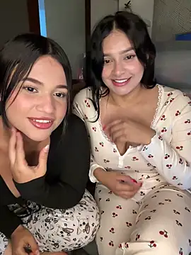 Snapshot of sarasoto_1 chatting on 02-07-25, 02:08 sarasoto 1 online show from 02-07-25, 02:08