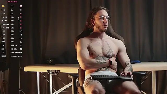 pleasure8869 online show from 02-01-25, 04:14