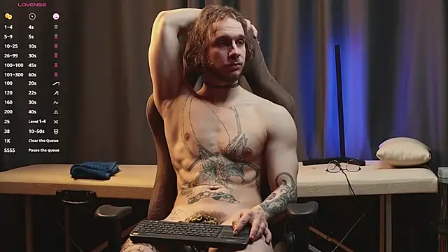 pleasure8869 online show from 02-11-25, 05:58