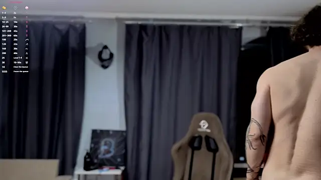 pleasure8869 online show from 10-28-25, 08:18