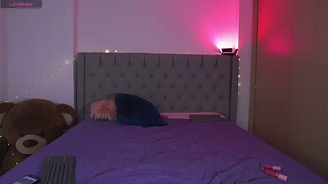 Snapshot of Tiana_sanders chatting on 01-05-26, 11:08 Tiana sanders online show from 01-05-26, 11:08