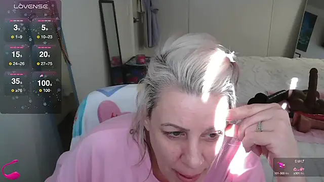 VegasDani online show from 01-12-25, 09:19