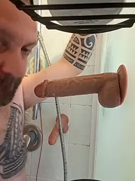 Snapshot of teddy79good chatting on 06-01-26, 06:48 teddy79good online show from 06-01-26, 06:48