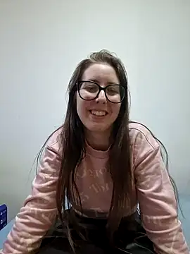 Snapshot of Sarah459 chatting on 12-18-24, 08:03 Sarah459 online show from 12-18-24, 08:03