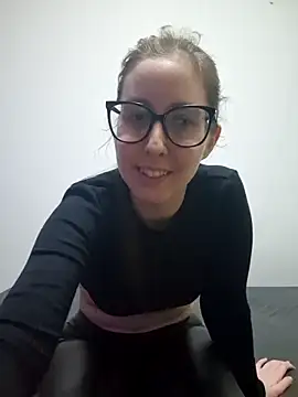 Snapshot of Sarah459 chatting on 01-09-25, 08:01 Sarah459 online show from 01-09-25, 08:01