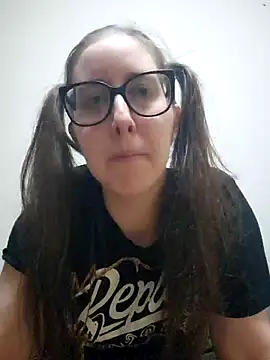 Snapshot of Sarah459 chatting on 10-15-25, 08:31 Sarah459 online show from 10-15-25, 08:31